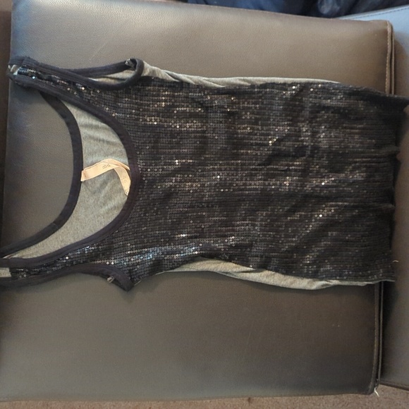 Sequin black and grey tank top - Picture 1 of 4